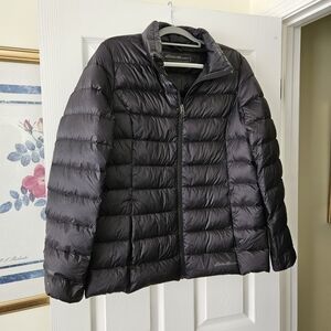Eddie Bauer Women's Dark Gray Puffer Jacket